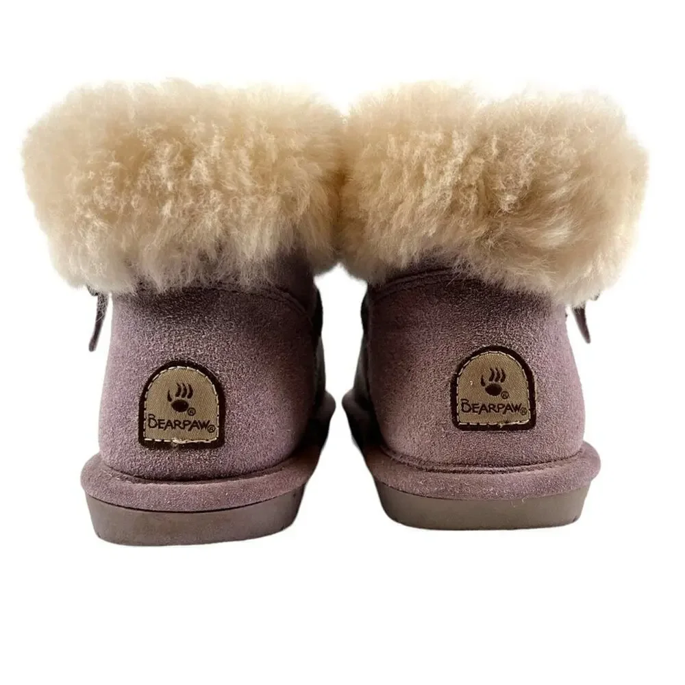 BEARPAW the Abby Boot in Lavender Size 2 Big Girl